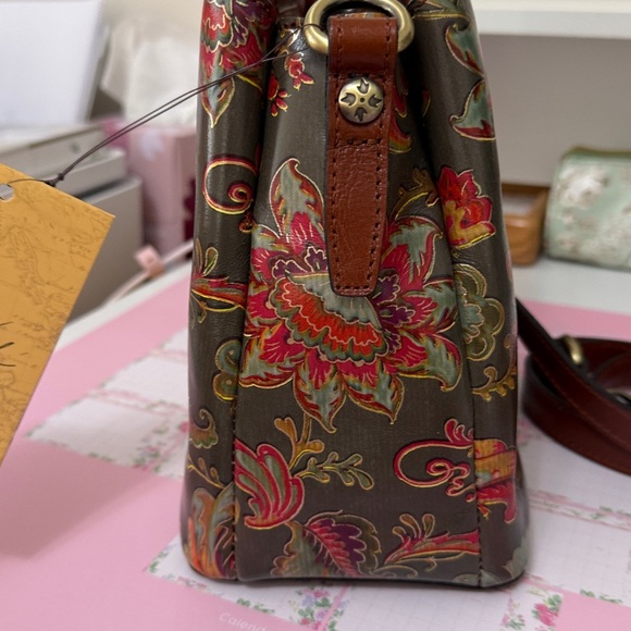 Patricia Nash Brown Floral Leather-Accent Crossbody with Wallet - Picture 4 of 15